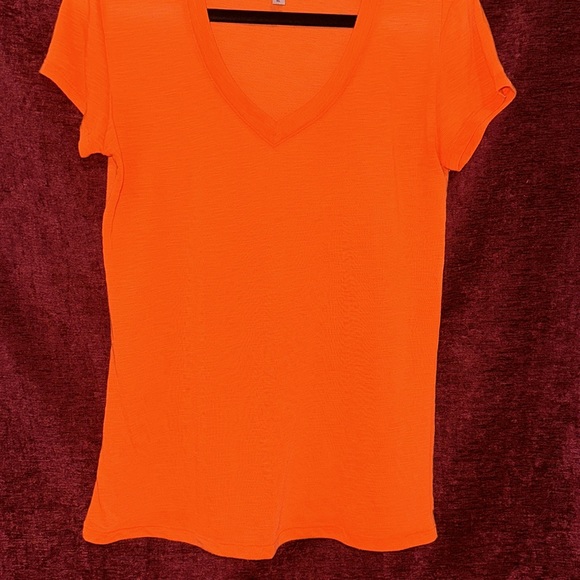 Used, Neon Orange light weight tee - Picture 6 of 6